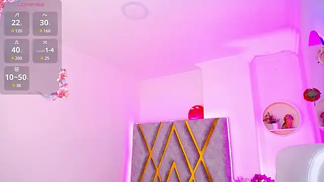 Aurora Brownn online show from March 6, 2025, 11:36 am