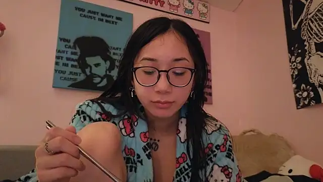 tokyobaby online show from February 11, 2025, 3:08 am