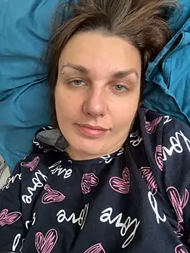 Magic  smile online show from November 18, 2025, 5:45 am