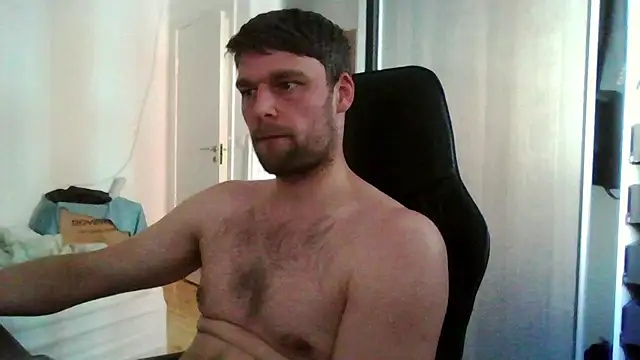 Snapshot of The_big_viking_ chatting on May 27, 2026, 11:07 am The big viking online show from May 27, 2026, 11:07 am