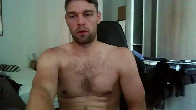 Snapshot of The_big_viking_ chatting on July 10, 2026, 10:07 am The big viking online show from July 10, 2026, 10:07 am