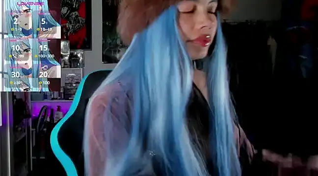 Snapshot of _sakae_ chatting on March 3, 2025, 11:24 pm sakae online show from March 3, 2025, 11:24 pm