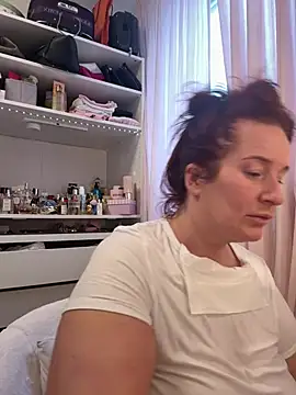 Engel mia online show from January 17, 2026, 1:05 pm