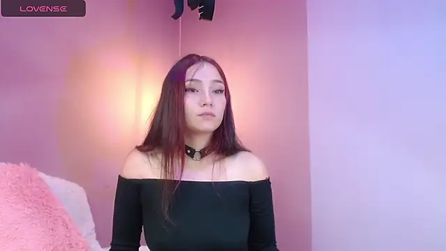 Snapshot of cami_fire chatting on February 4, 2025, 8:38 pm cami fire online show from February 4, 2025, 8:38 pm