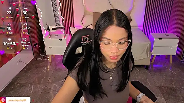 penelope tay1 online show from February 19, 2026, 3:02 am