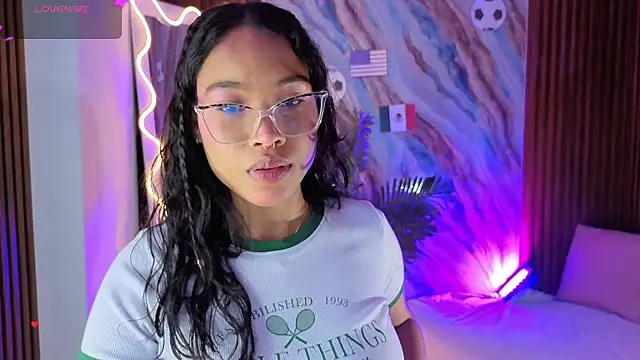 penelope tay1 online show from July 4, 2026, 2:40 am