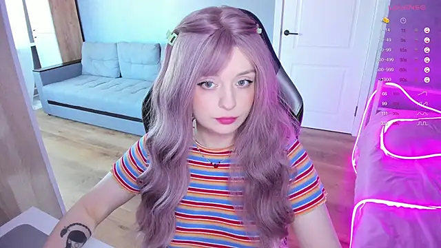 Amy honey angel online show from September 11, 2025, 10:59 am