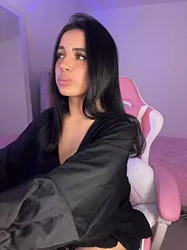 Emily-14 online show from March 18, 2026, 4:26 am