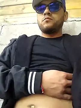 hdzferG online show from December 11, 2024, 7:46 pm