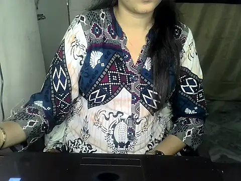 Snapshot of kritikadoll chatting on March 25, 2026, 8:09 am kritikadoll online show from March 25, 2026, 8:09 am