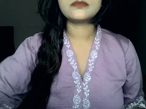 Snapshot of kritikadoll chatting on August 3, 2026, 6:01 am kritikadoll online show from August 3, 2026, 6:01 am