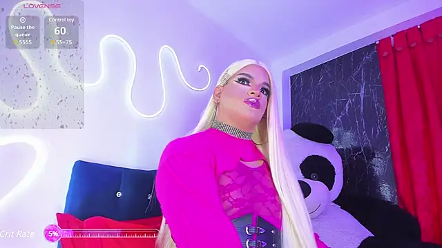 Snapshot of Missisabella_ chatting on March 16, 2025, 12:45 am Missisabella  online show from March 16, 2025, 12:45 am