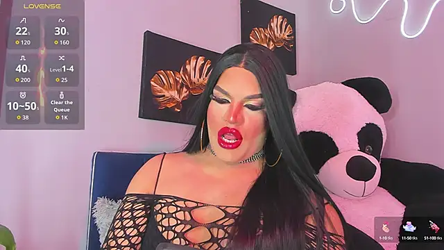 Snapshot of Missisabella_ chatting on September 30, 2025, 1:32 am Missisabella  online show from September 30, 2025, 1:32 am