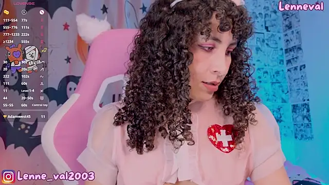 Lenneval1 online show from October 9, 2025, 2:09 am