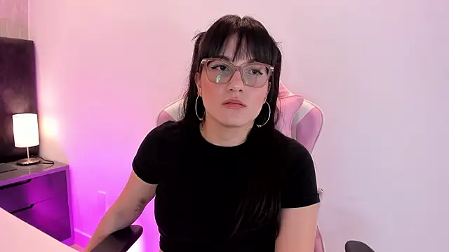 Freyaa   online show from March 11, 2026, 9:10 pm