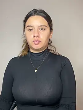 SaraBraun  online show from March 31, 2026, 5:35 pm