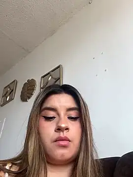Snapshot of SaraBraun_ chatting on July 28, 2026, 6:20 pm SaraBraun online show from July 28, 2026, 6:20 pm
