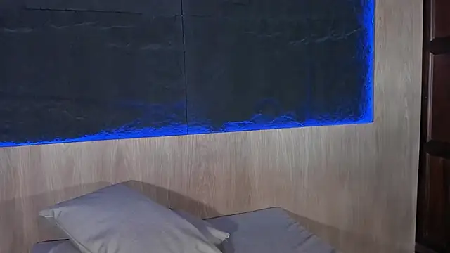 ArtemisaBlake online show from January 28, 2025, 10:01 pm