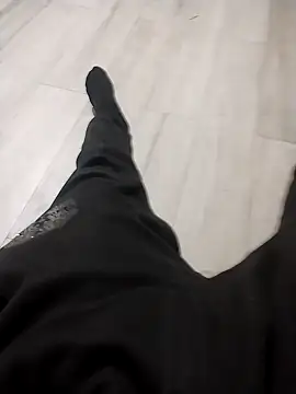 Snapshot of FlacoRiaton chatting on February 13, 2025, 10:12 am FlacoRiaton online show from February 13, 2025, 10:12 am