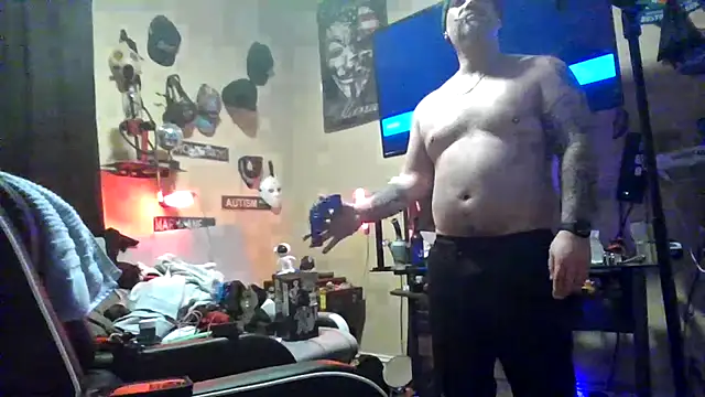 TwoFarty240 online show from January 13, 2026, 5:24 am