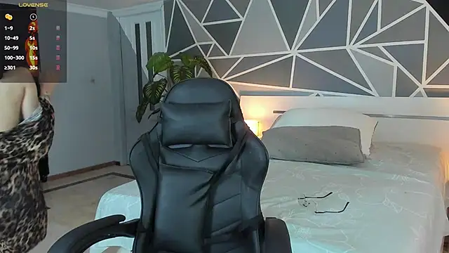 Lucifer shadow online show from February 13, 2025, 12:43 pm