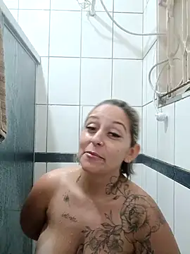 Snapshot of baixinhaloira chatting on March 22, 2026, 9:56 am baixinhaloira online show from March 22, 2026, 9:56 am