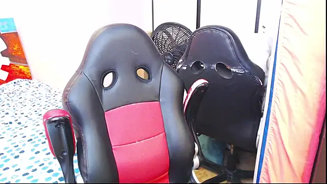 Snapshot of mr_stiven_ chatting on January 24, 2025, 9:06 am mr stiven  online show from January 24, 2025, 9:06 am