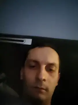 Snapshot of Kondzio chatting on December 22, 2024, 11:31 pm Kondzio online show from December 22, 2024, 11:31 pm