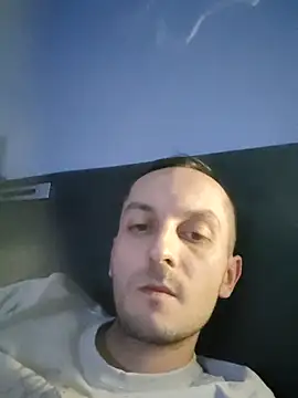 Snapshot of Kondzio chatting on September 26, 2025, 10:47 pm Kondzio online show from September 26, 2025, 10:47 pm