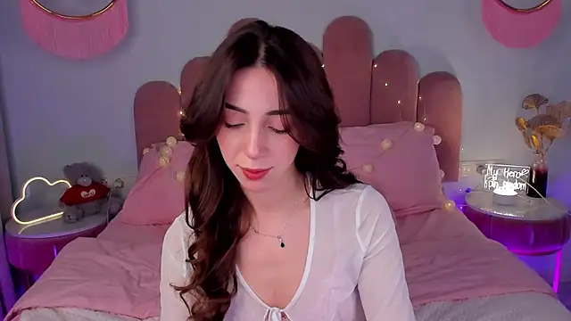 ElsaYoung online show from January 19, 2025, 9:11 am