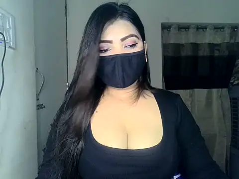 Snapshot of ishi_Beauty chatting on June 29, 2026, 4:41 am ishi Beauty online show from June 29, 2026, 4:41 am