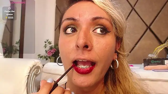 LunitaDiva online show from January 29, 2025, 12:24 pm