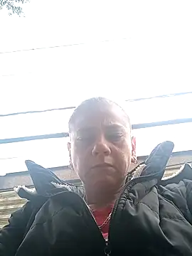 sasi luna online show from November 19, 2025, 1:22 pm