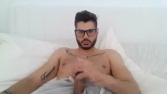 Strokeking4u online show from December 19, 2025, 8:05 pm