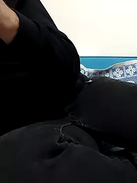 Snapshot of mertBy chatting on December 26, 2024, 7:38 pm mertBy online show from December 26, 2024, 7:38 pm