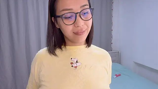 Snapshot of PurrrfectMiko chatting on March 25, 2026, 4:02 pm PurrrfectMiko online show from March 25, 2026, 4:02 pm