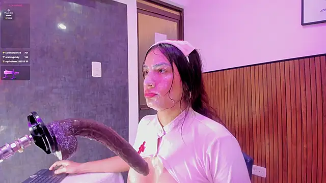 violett collins  online show from February 20, 2026, 6:26 am