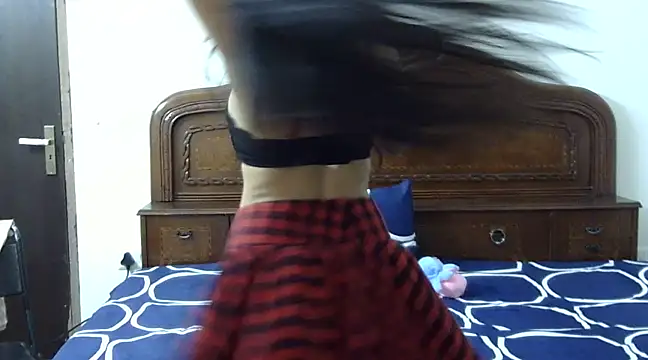 Snapshot of AniHeart chatting on January 21, 2025, 2:22 am AniHeart online show from January 21, 2025, 2:22 am