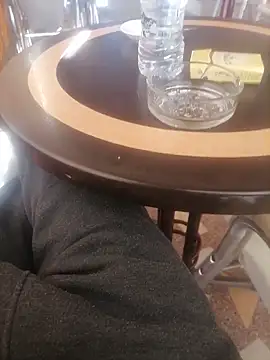 Snapshot of MamhounXx1 chatting on December 23, 2024, 10:32 am MamhounXx1 online show from December 23, 2024, 10:32 am