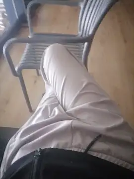 Snapshot of MamhounXx1 chatting on February 27, 2025, 11:52 am MamhounXx1 online show from February 27, 2025, 11:52 am