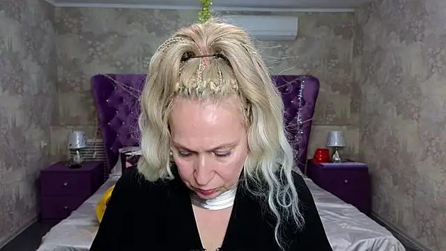 Snapshot of Penelope_Pinky chatting on January 19, 2025, 4:46 pm Penelope Pinky online show from January 19, 2025, 4:46 pm