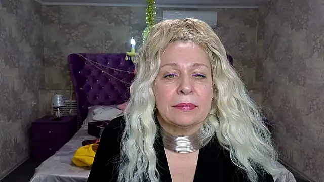 Snapshot of Penelope_Pinky chatting on January 19, 2025, 7:47 pm Penelope Pinky online show from January 19, 2025, 7:47 pm