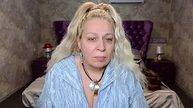 Snapshot of Penelope_Pinky chatting on January 29, 2025, 2:00 pm Penelope Pinky online show from January 29, 2025, 2:00 pm