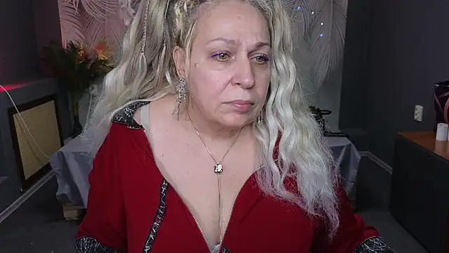 Snapshot of Penelope_Pinky chatting on January 30, 2025, 2:15 pm Penelope Pinky online show from January 30, 2025, 2:15 pm