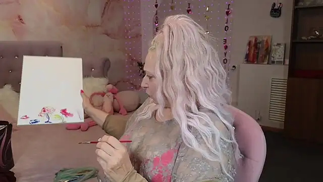 Snapshot of Penelope_Pinky chatting on March 13, 2025, 5:39 pm Penelope Pinky online show from March 13, 2025, 5:39 pm