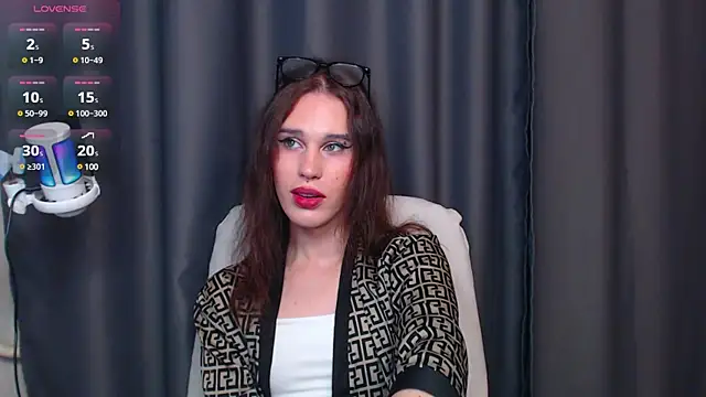 Snapshot of Cassie_Bae chatting on February 20, 2025, 6:46 pm Cassie Bae online show from February 20, 2025, 6:46 pm