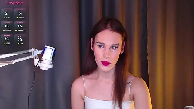 Snapshot of Cassie_Bae chatting on March 17, 2025, 5:56 am Cassie Bae online show from March 17, 2025, 5:56 am