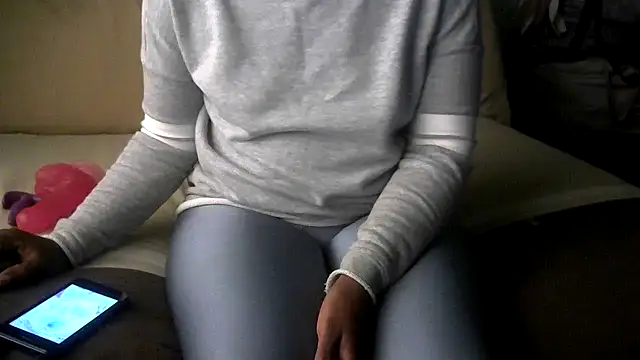 NicoleBitch87 online show from March 20, 2025, 6:19 am