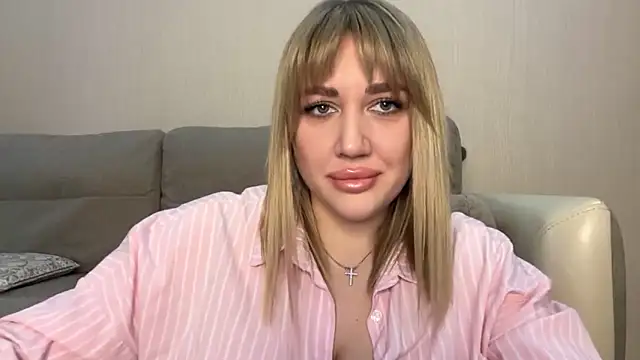 VickyLove047 online show from February 7, 2026, 6:28 am