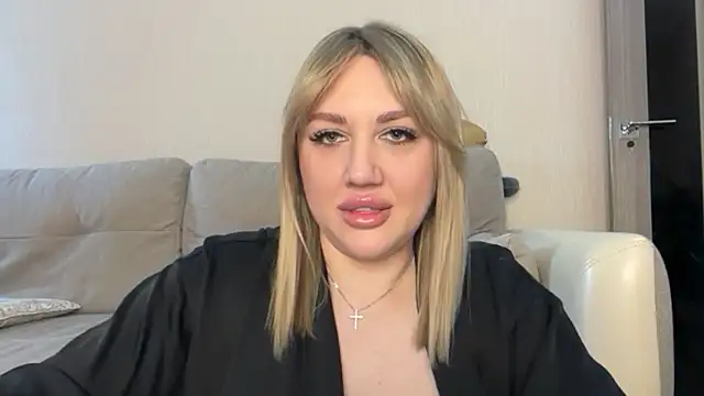 Snapshot of VickyLove047 chatting on May 28, 2026, 8:33 am VickyLove047 online show from May 28, 2026, 8:33 am